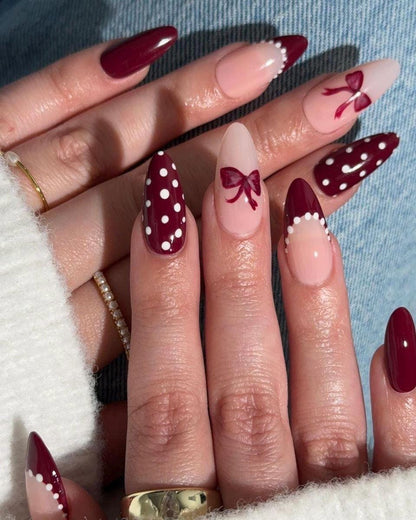 Handmade Press On Nails: Reusable, Gel, Almond Round Short, Handpainted, Luxury