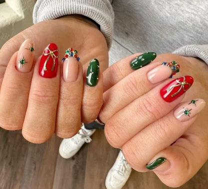 Handmade Press On Nails: Reusable, Trending, Almond Round Short, Xmas Christmas Winter