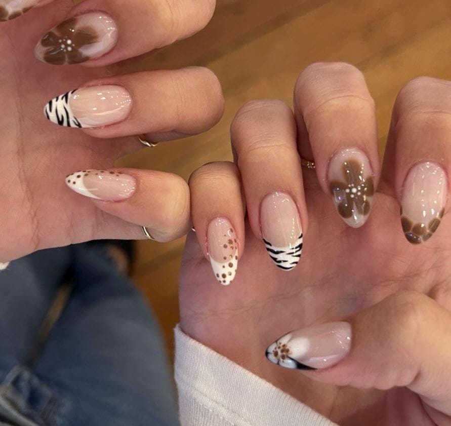 Handmade Press On Nails: Reusable, Gel, Almond Round Short, Handpainted, Halloween Fall Autumn October