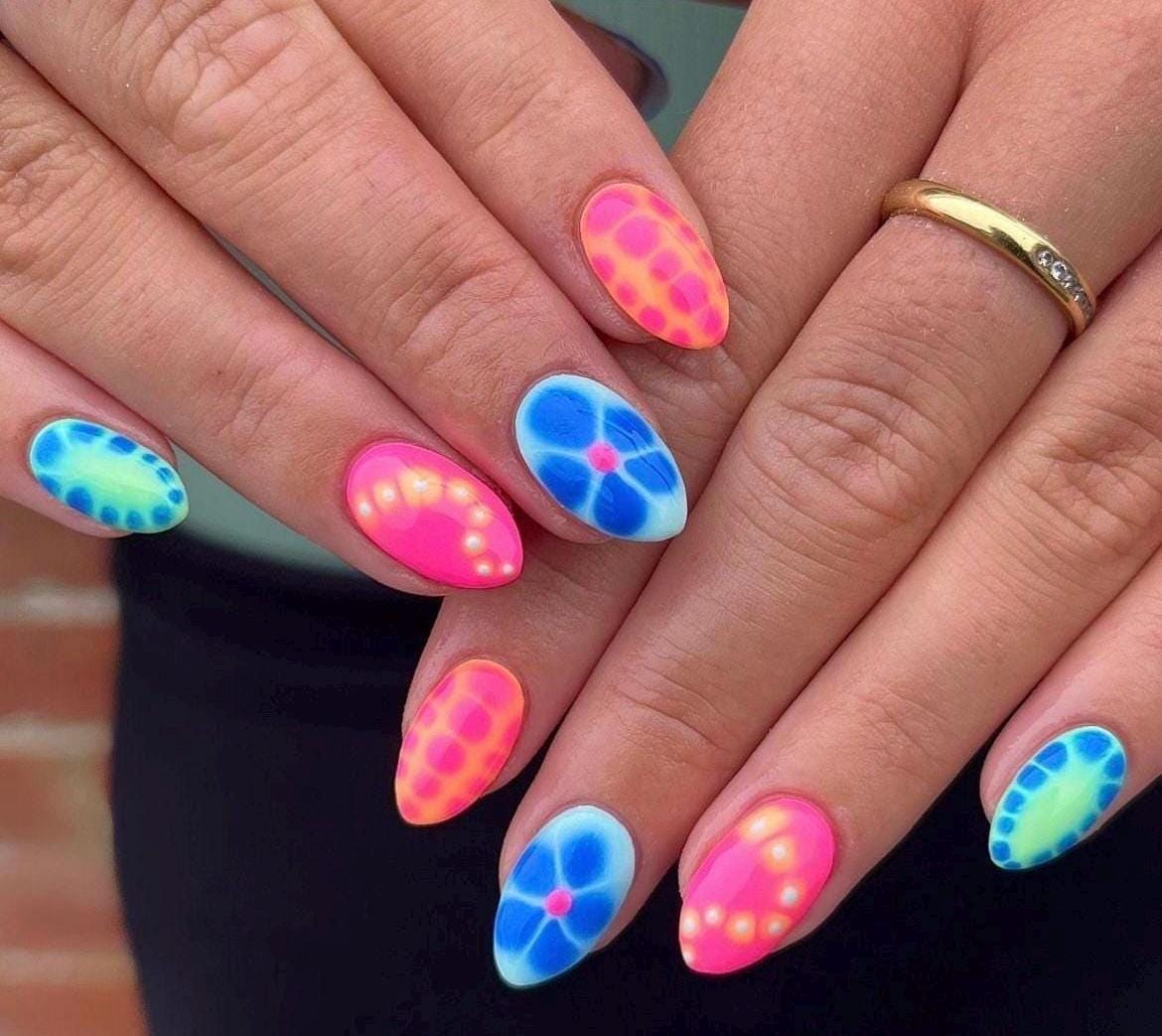 Handmade Press On Nails: Reusable, Glue Ons, Acrylic Gel, Almond Round Short, Hand-painted Custom